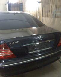 2000 Mercedes-Benz S-Class Pictures