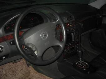 2000 Mercedes-Benz S-Class Pictures