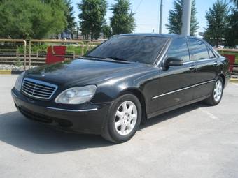 2000 Mercedes-Benz S-Class Photos