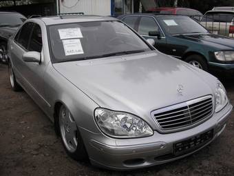 2000 Mercedes-Benz S-Class Photos