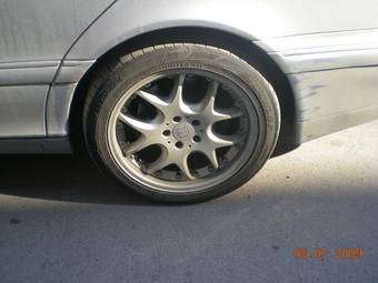 2000 Mercedes-Benz S-Class Photos