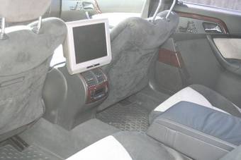 2000 Mercedes-Benz S-Class Pictures