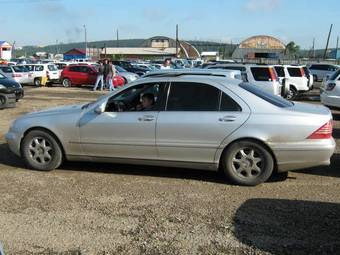 2000 Mercedes-Benz S-Class Pictures