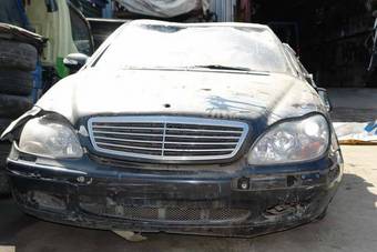 2000 Mercedes-Benz S-Class Photos