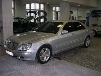 2000 Mercedes-Benz S-Class Photos