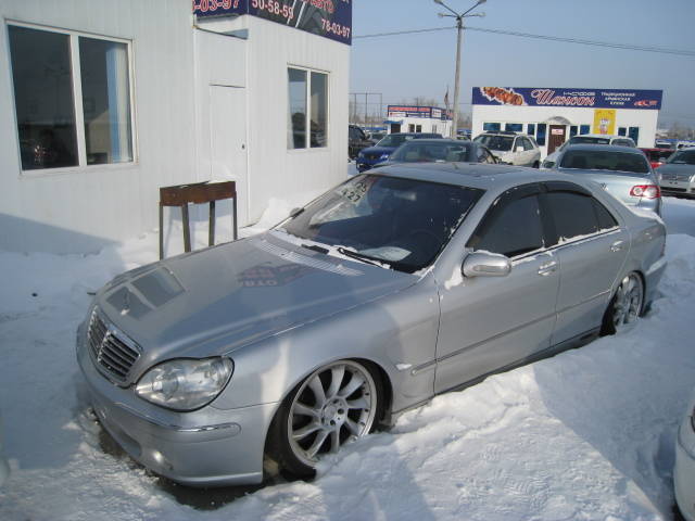 2001 Mercedes-Benz S-Class