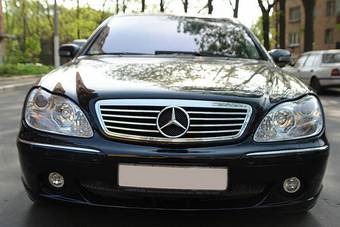 2001 Mercedes-Benz S-Class Pictures