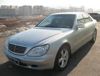 2001 Mercedes-Benz S-Class Photos