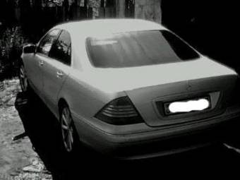 2001 Mercedes-Benz S-Class Photos