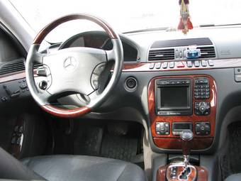 2002 Mercedes-Benz S-Class Pictures
