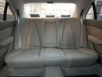2004 Mercedes-Benz S-Class Photos