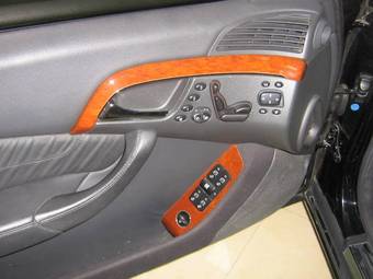 2004 Mercedes-Benz S-Class Photos
