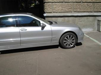 2004 Mercedes-Benz S-Class Pictures