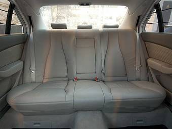 2004 Mercedes-Benz S-Class Photos