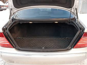 2004 Mercedes-Benz S-Class Pictures