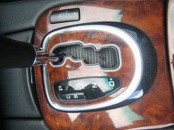 2004 Mercedes-Benz S-Class Pictures