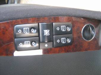 2004 Mercedes-Benz S-Class Photos