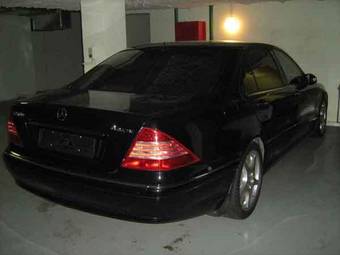 2004 Mercedes-Benz S-Class Pictures