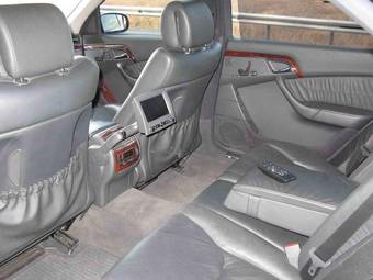 2004 Mercedes-Benz S-Class Photos