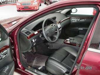 2005 Mercedes-Benz S-Class Photos