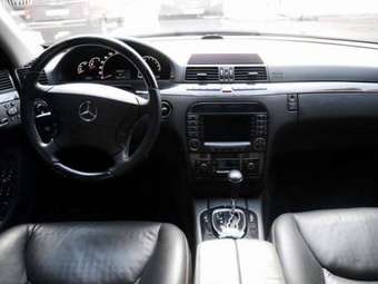 2005 Mercedes-Benz S-Class Pictures