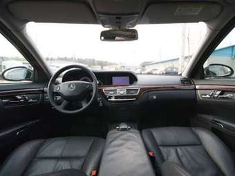 2005 Mercedes-Benz S-Class Images