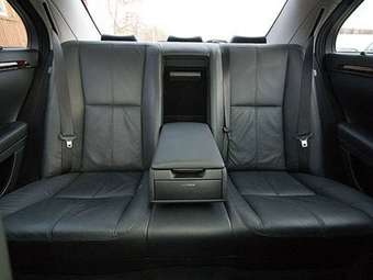 2005 Mercedes-Benz S-Class Pictures