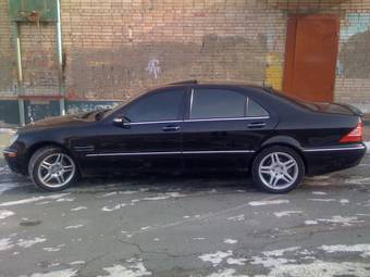 2005 Mercedes-Benz S-Class Pictures