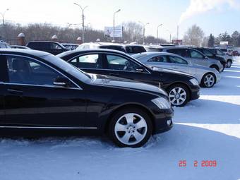 2005 Mercedes-Benz S-Class Photos