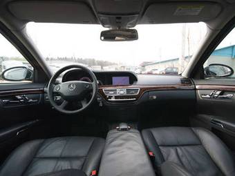 2005 Mercedes-Benz S-Class Photos