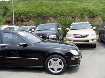 2005 Mercedes-Benz S-Class Pictures