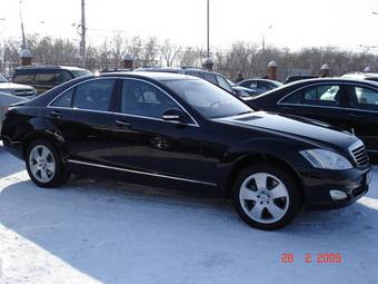 2005 Mercedes-Benz S-Class Photos