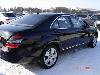 2005 Mercedes-Benz S-Class Photos
