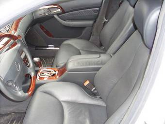 2005 Mercedes-Benz S-Class Pictures