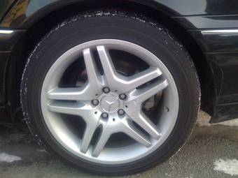 2005 Mercedes-Benz S-Class Pictures