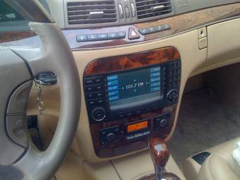 2005 Mercedes-Benz S-Class Photos