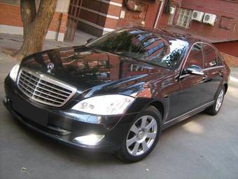 2005 Mercedes-Benz S-Class Photos