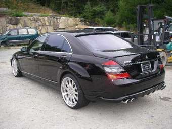 2006 Mercedes-Benz S-Class Photos