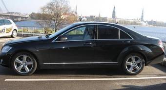 2006 Mercedes-Benz S-Class Photos