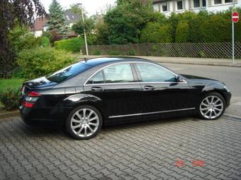 2006 Mercedes-Benz S-Class Pictures