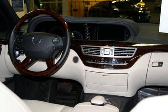 2006 Mercedes-Benz S-Class Wallpapers