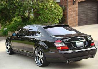 2007 Mercedes-Benz S-Class Pictures