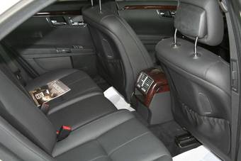 2007 Mercedes-Benz S-Class Photos