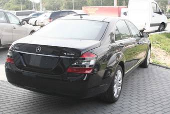 2008 Mercedes-Benz S-Class Photos