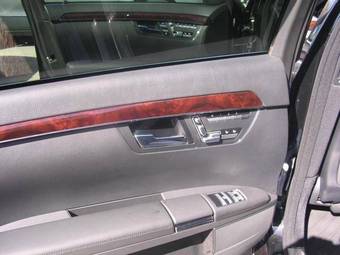 2008 Mercedes-Benz S-Class Photos