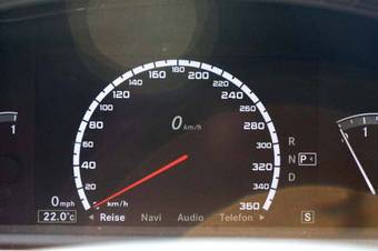 2009 Mercedes-Benz S-Class Photos