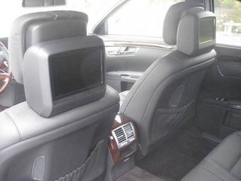 2010 Mercedes-Benz S-Class Images