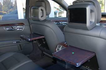 2010 Mercedes-Benz S-Class Wallpapers
