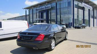 2012 Mercedes-Benz S-Class Pictures