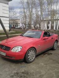 2000 Mercedes-Benz SLK-Class Pictures